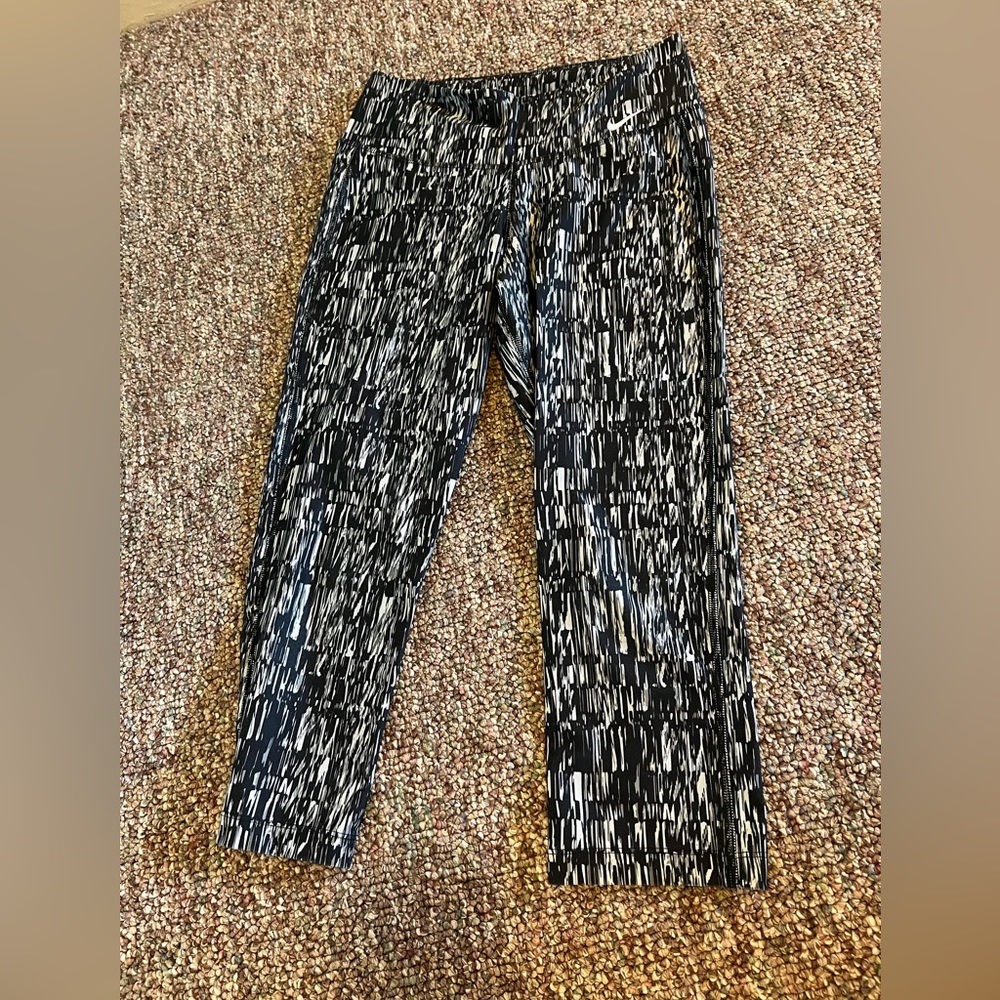 Women’s Nike leggings size xs